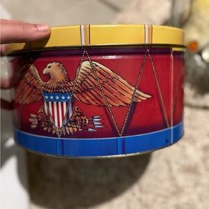 Vintage Civil War style lidded Battle Drum Biscuit Tin-NEW!!
